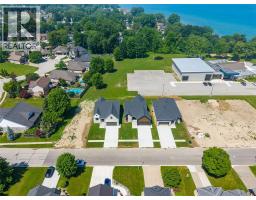 2060 MARION AVENUE - 7