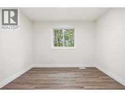 1516 HENLEY CRESCENT - 18