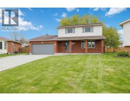 1516 HENLEY CRESCENT - 3