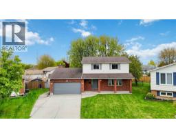 1516 HENLEY CRESCENT - 34