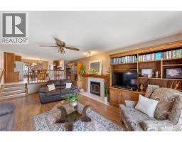 315 OAKLEA COURT - 14