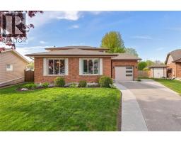 315 OAKLEA COURT - 2