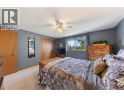 315 OAKLEA COURT - 24