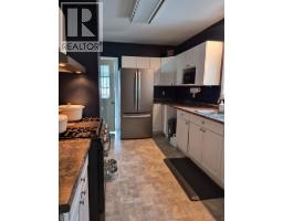 141 RICHARD STREET - 14
