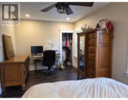 141 RICHARD STREET - 17