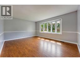 890 HOLLANDS AVENUE - 10