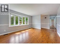890 HOLLANDS AVENUE - 13