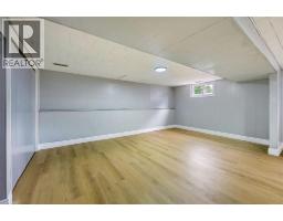 890 HOLLANDS AVENUE - 25