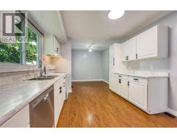 890 HOLLANDS AVENUE - 4