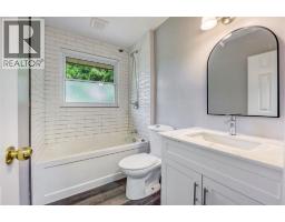 890 HOLLANDS AVENUE - 7