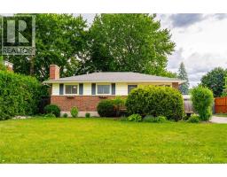 372 VROOM STREET - 1