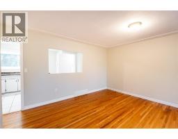 372 VROOM STREET - 4