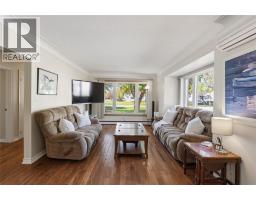 755 Talfourd STREET - 8