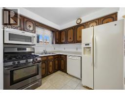 637 ROGER STREET - 13