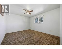 637 ROGER STREET - 15