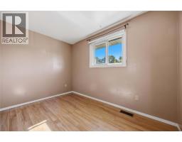 637 ROGER STREET - 22