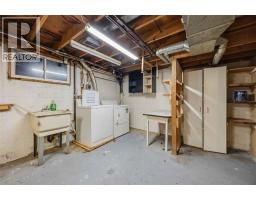 637 ROGER STREET - 31