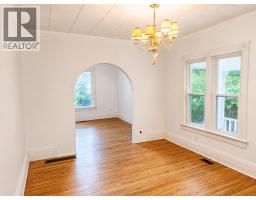 366 Cromwell STREET - 9