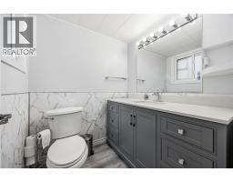 197 BORDEN STREET - 23
