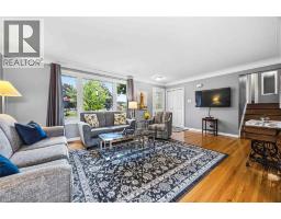 197 BORDEN STREET - 6