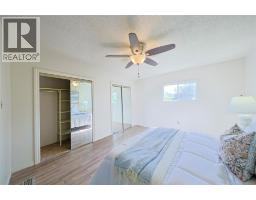 898 GRANDVIEW AVENUE - 15
