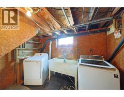 898 GRANDVIEW AVENUE - 21