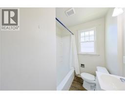 898 GRANDVIEW AVENUE - 9
