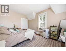 6752 Camlachie ROAD - 16