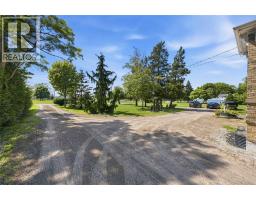 6752 Camlachie ROAD - 41