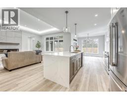 184 SANDPIPER DRIVE - 10