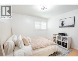 1726 Mills STREET - 24