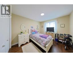 248 BENTLEY COURT - 16