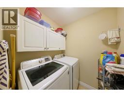 248 BENTLEY COURT - 18