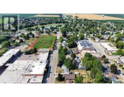 304 LORNE AVENUE - 32