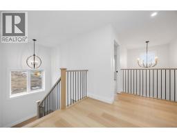 3527 PAUL CRESCENT - 21