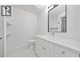 3527 PAUL CRESCENT - 38