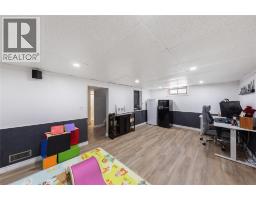 97 Grey CRESCENT - 21
