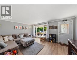 97 Grey CRESCENT - 3