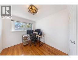759 Netherlands PLACE - 13