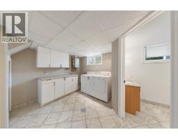 759 Netherlands PLACE - 24