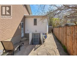 759 Netherlands PLACE - 29