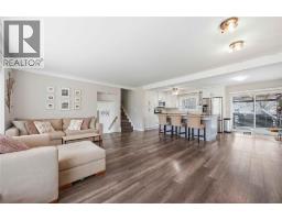 1068 FAIRLANE AVENUE - 10