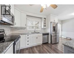 1068 FAIRLANE AVENUE - 13