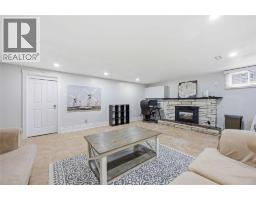 1068 FAIRLANE AVENUE - 24