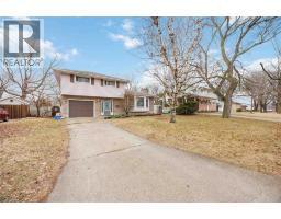 1068 FAIRLANE AVENUE - 4