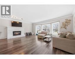 1068 FAIRLANE AVENUE - 8