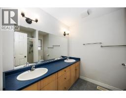 727 Norman STREET - 19
