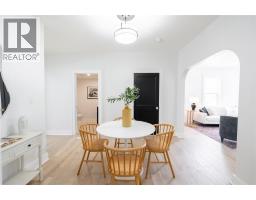 120 SELKIRK STREET - 10