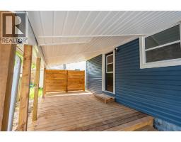 120 SELKIRK STREET - 27