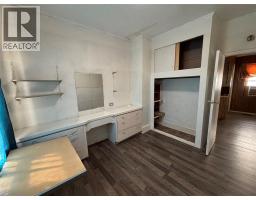 181 Campbell STREET - 12